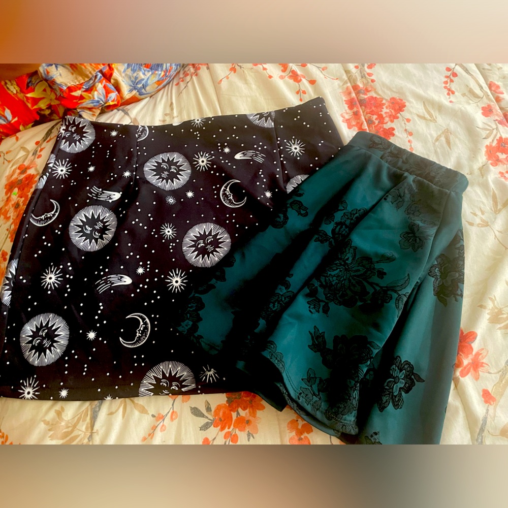 Women’s size xl mini skirt bundle